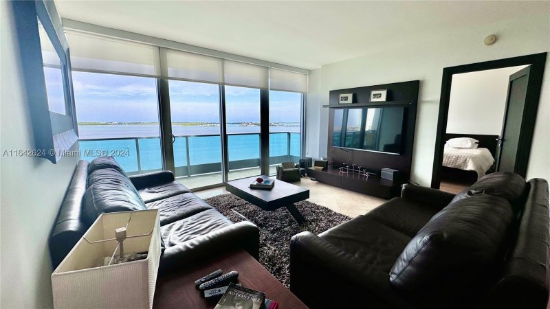 Condo for sale at Jade Brickell 1109