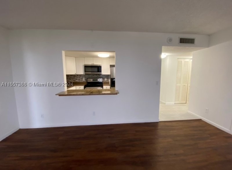 Condo for sale at Sailboat Cay 1507