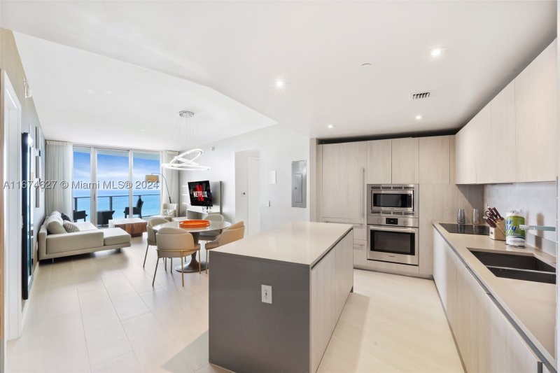 Condo for sale at Hyde Beach Resort Hollywood 3108