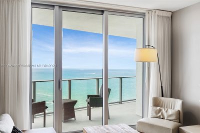 Comprar apartamento no Hyde Beach Resort Hollywood 3108
