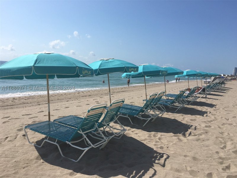 Alquiler de apartamento en The Wave Condo L11 (Availab