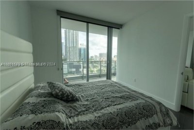 Comprar apartamento en Mint at Riverfront 1802