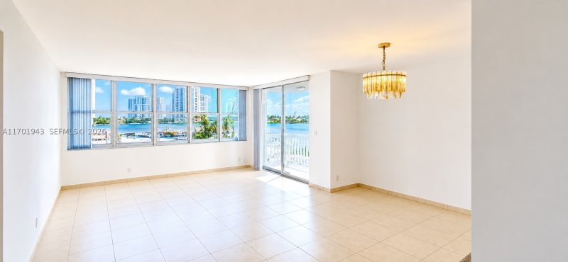 Condo for sale at Imperial Towers 401