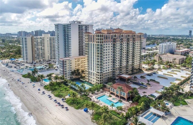 Apartment for rent at 2080 Ocean Drive 311