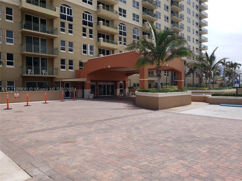 Apartment for rent at 2080 Ocean Drive 311