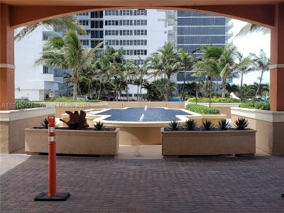 Aluguel de apartamento no 2080 Ocean Drive 311