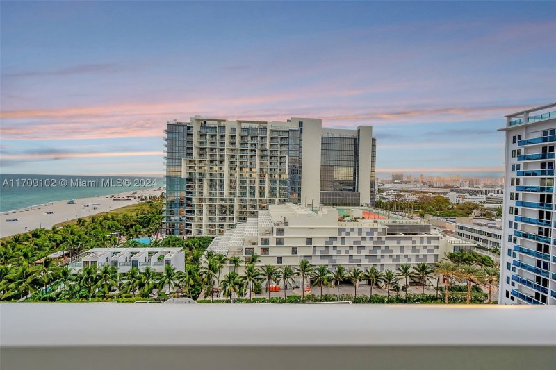 Alquiler de apartamento en Roney Palace 1206