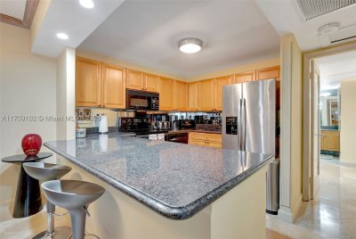 Alquiler de apartamento en Roney Palace 1206