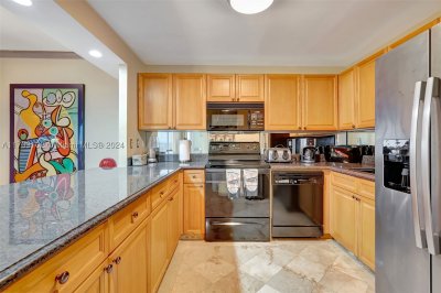 Alquiler de apartamento en Roney Palace 1206