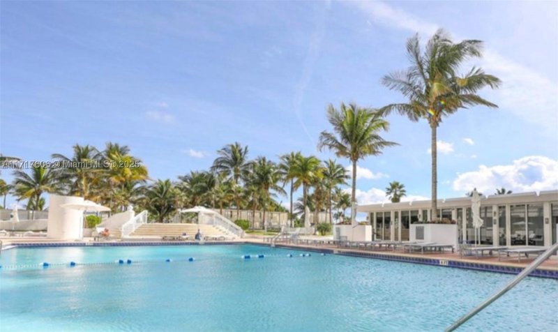 Condo for sale at Harbour House 331