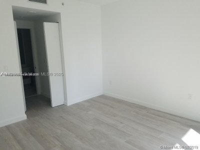 Comprar apartamento no Brickell Heights West 1805