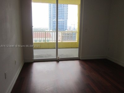 Comprar apartamento no Sail at Brickell 2306
