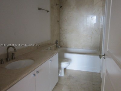 Comprar apartamento no Sail at Brickell 2306