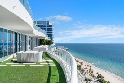 Comprar apartamento no Ritz Carlton Residences Fort Lauderdale Beach 2102