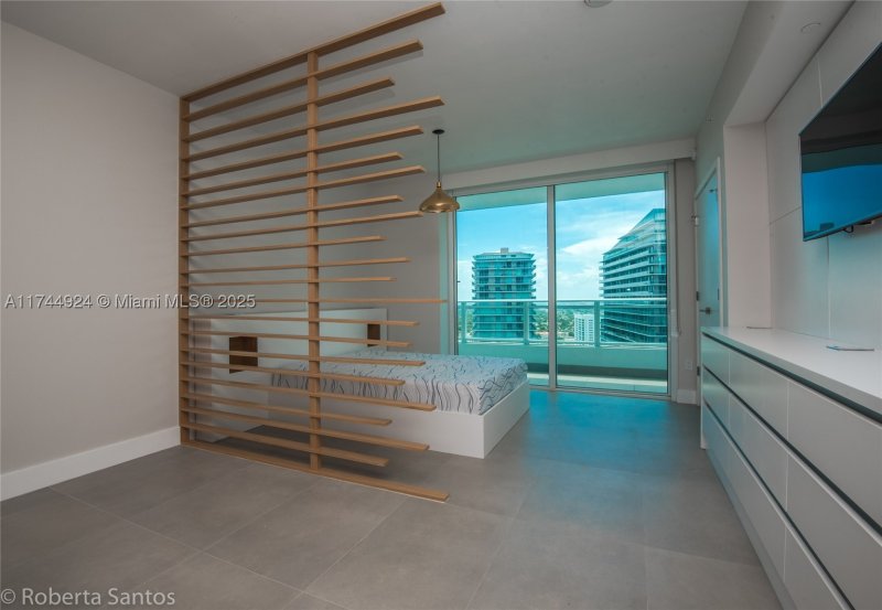 Condo for sale at The Bond 3205