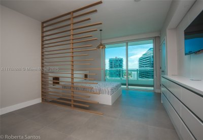 Comprar apartamento en The Bond 3205