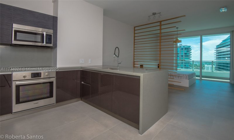 Condo for sale at The Bond 3205