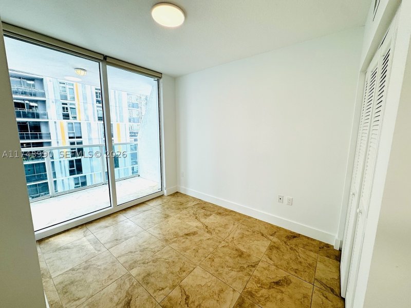 Condo for sale at Brickell on the River South 808