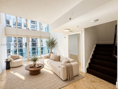 Brickell on the River South Apt #808