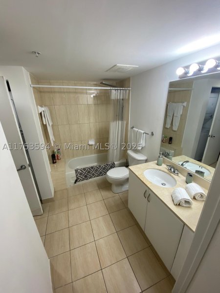 Condo for sale at Opera Tower 2905