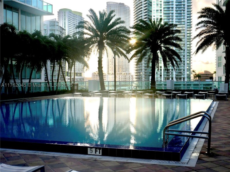 Comprar apartamento en Brickell on the River North 2611