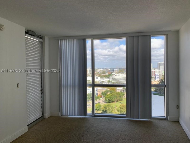 Condo for sale at Opera Tower 2215