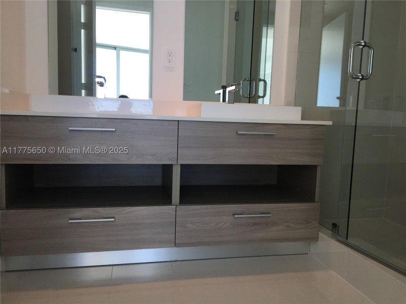 Condo for sale at Dua Miami - SLS Brickell Condo 4003