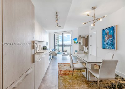 Paraiso Bayviews Apt #3307