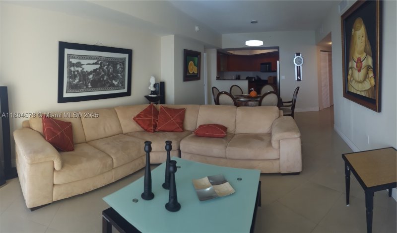 Comprar apartamento no La Perla 3601