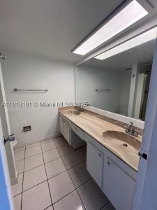 Comprar apartamento no Sailboat Cay 602