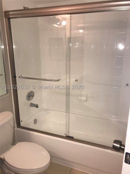 Comprar apartamento en Grandview Palace 2114