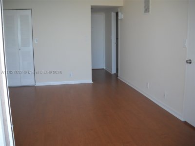 Comprar apartamento en Grandview Palace 2114