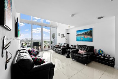 Comprar apartamento en Terrazas PH-01