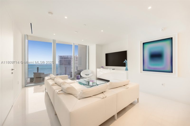 Condo for sale at Aston Martin Residences 5205W