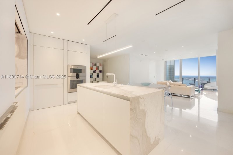 Condo for sale at Aston Martin Residences 5205W