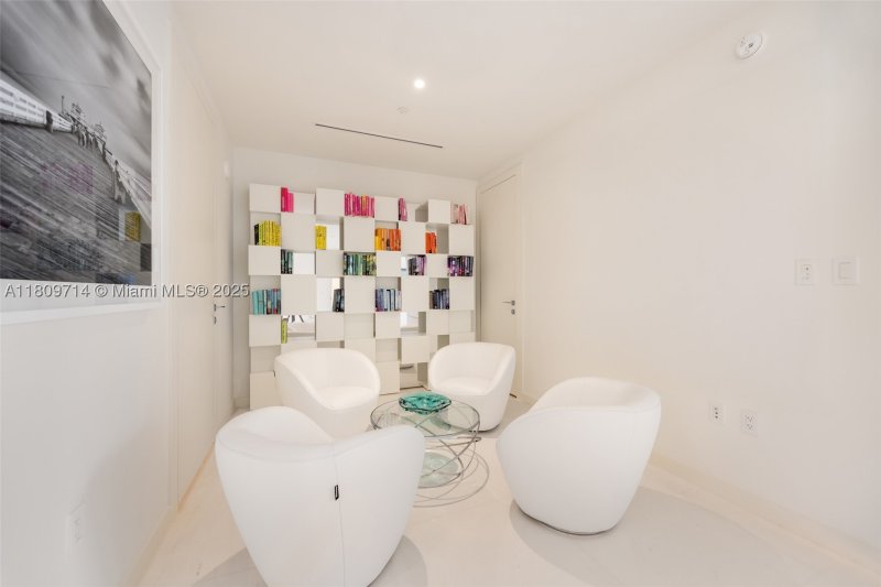 Condo for sale at Aston Martin Residences 5205W