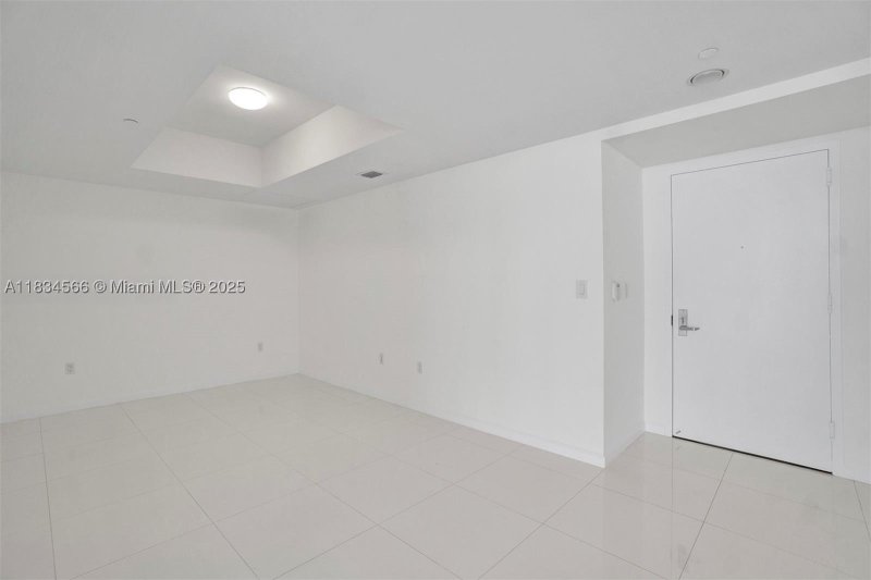 Condo for sale at Icon Brickell Tower I 4505