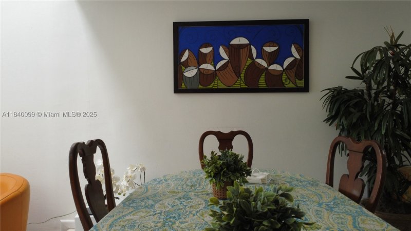 Comprar apartamento en Poinciana Island