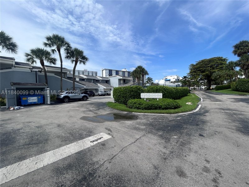 Comprar apartamento en Poinciana Island