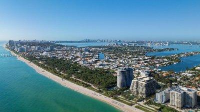 Comprar apartamento en The Delmore Surfside 303
