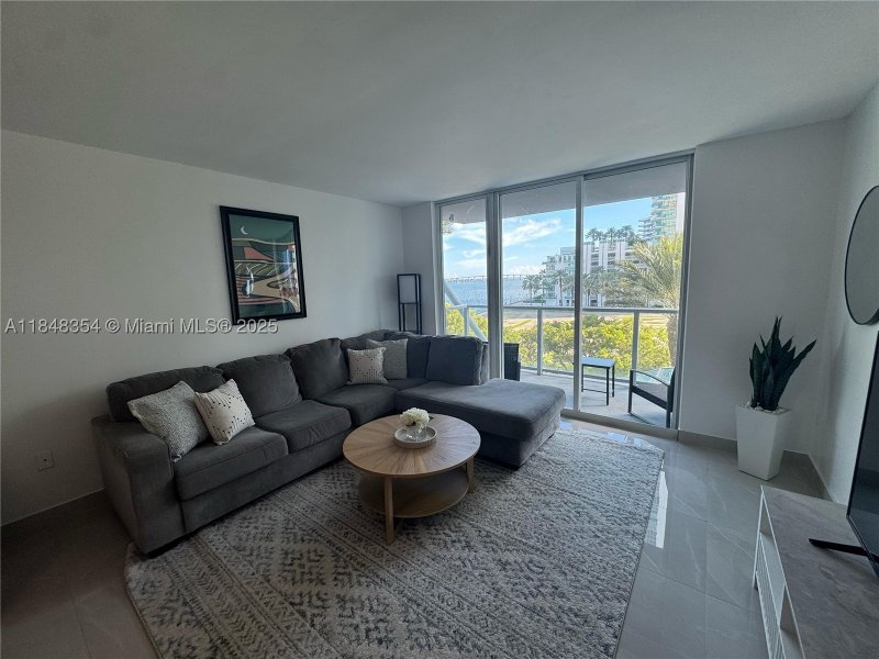 Mark on Brickell Apt #307