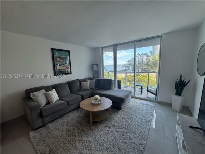 Mark on Brickell Apt #307