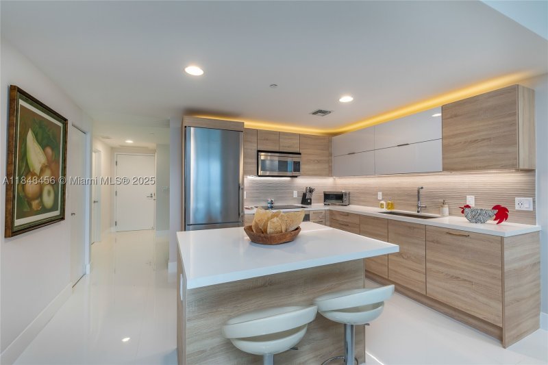 Comprar apartamento en The Harbour 1503 +2Parki