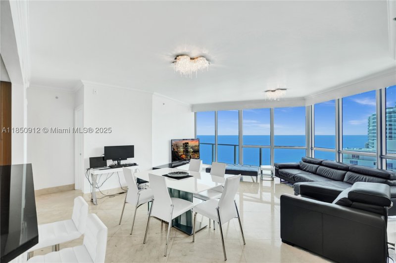 Condo for sale at Ocean Palms 3506
