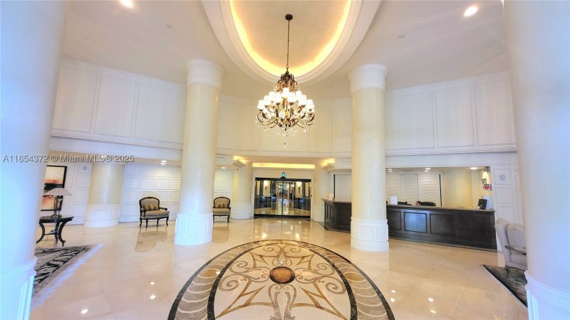 Condo for sale at Mystic Pointe 500 2508
