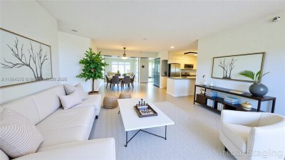 Mystic Pointe 500 Apt #2508