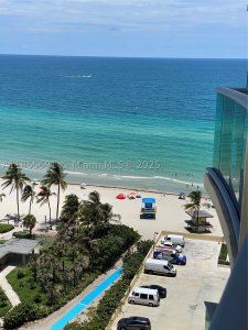 The Wave Condo Apt #1538