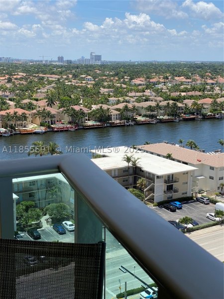 Apartment for rent at The Wave Condo 1538
