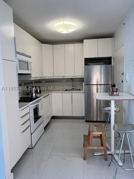 Property photo # 4