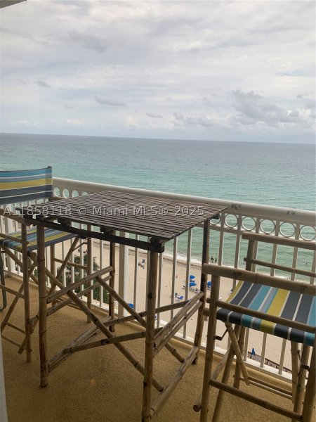 Apartment for rent at Aventura Beach Club 611